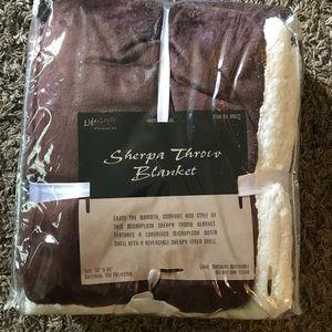 Sherpa Throw Blanket